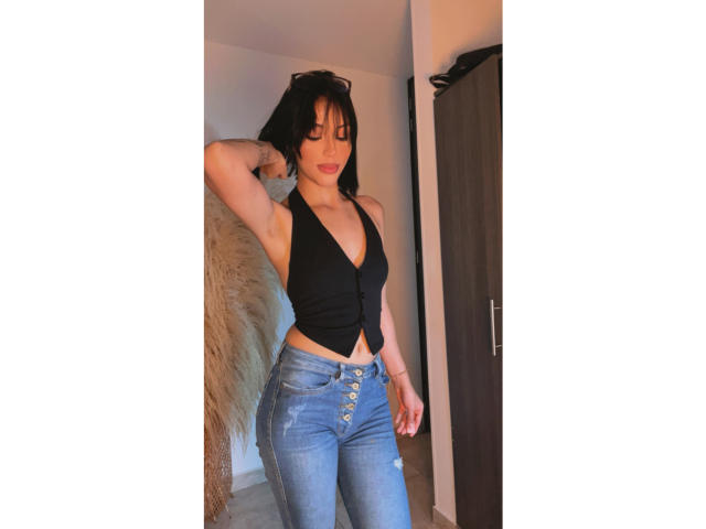 SallyQuinn - Live porn &amp; sex cam - 25798333