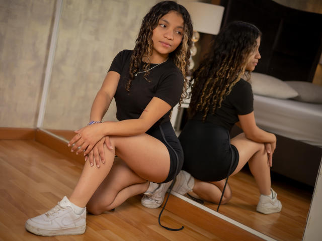 LightenStars - Live sexe cam - 25798741