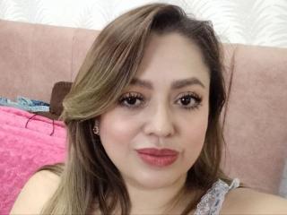 AntonellaRiquel - Live sex cam - 25800665