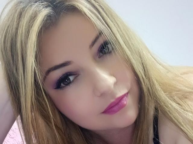 NatalyHami - Live sex cam - 25801365