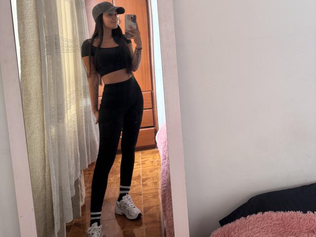 ThaliaAres - Live sex cam - 25802493