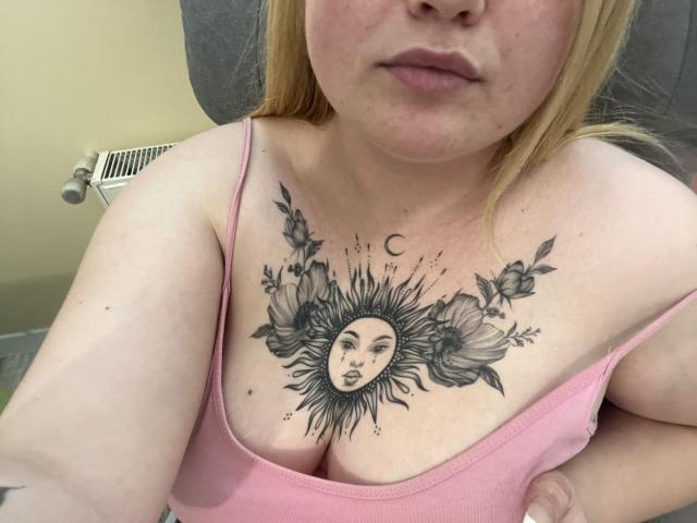 DiLaria - Live porn &amp; sex cam - 25805469