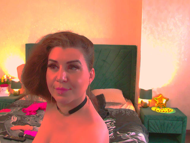RosseFiftyThree - Live porn &amp; sex cam - 25806261