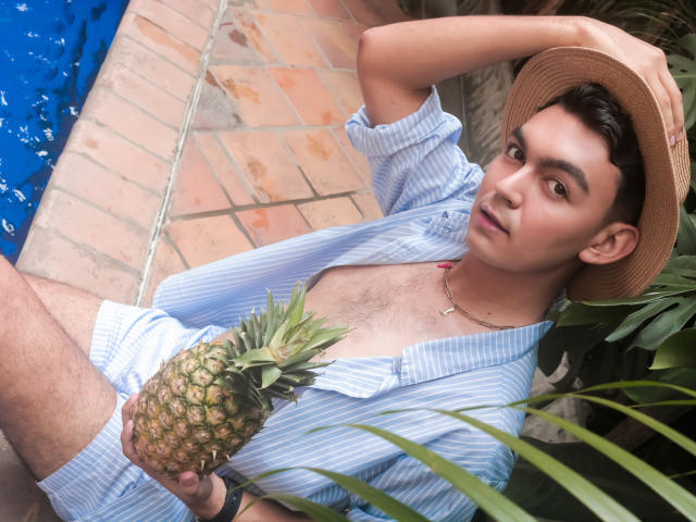 DeusBeauty - Live sex cam - 25806593