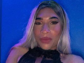 AllisonMendoza - Live porn &amp; sex cam - 25808525