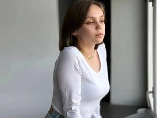 VanessaKit-hot - Live sex cam - 25811841