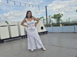 RousseMelinda - Live porn &amp; sex cam - 25818905