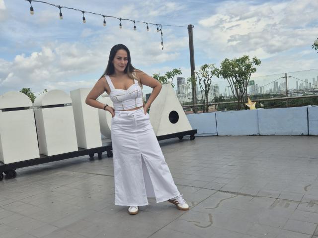 RousseMelinda - Live porn &amp; sex cam - 25818905