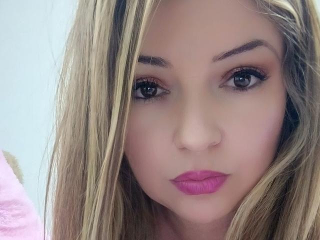 NatalyHami - Live sex cam - 25820305