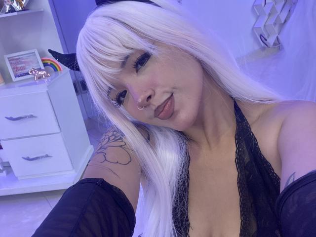 CarlaMiceli - Live porn &amp; sex cam - 25820985