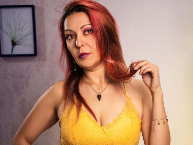 ArtemisFlyve - Live sex cam - 25826445