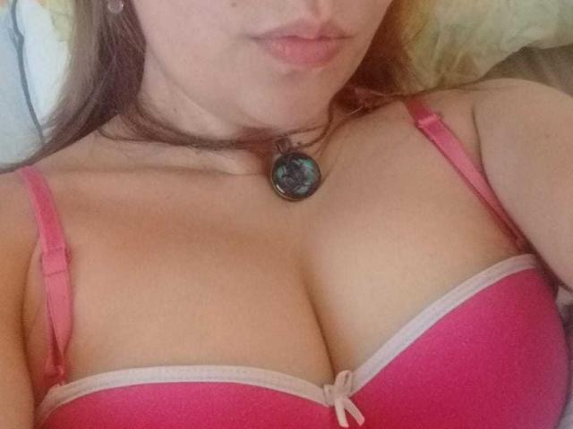 ArtemisFlyve - Live porn &amp; sex cam - 25827061