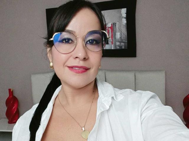 TamaraFoxy - Live porn &amp; sex cam - 25827437