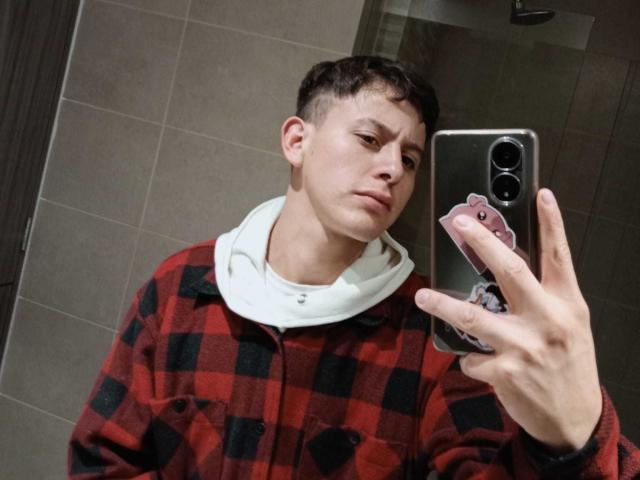AlanCorss - Sexe cam en vivo - 25829229