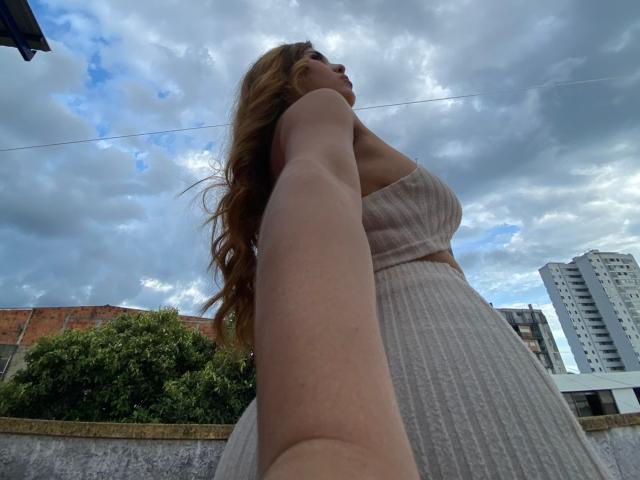 JazminRoyale - Sexe cam en vivo - 25830245