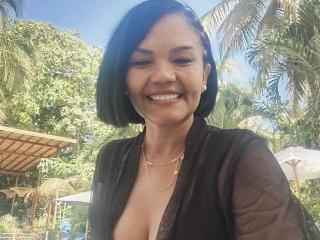 ExoticLyla - Sexe cam en vivo - 25830357