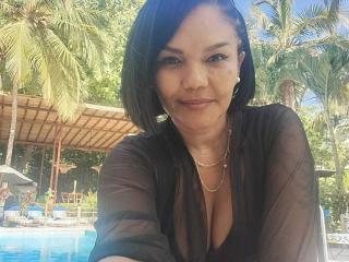 ExoticLyla - Live sex cam - 25830361
