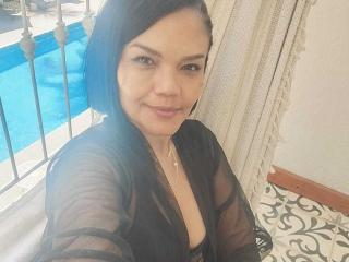 ExoticLyla - Live sex cam - 25830397