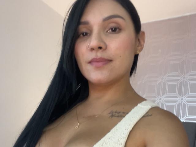 YessiJaymes - Live sexe cam - 25832445