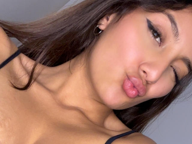 DianaFernandezz - Sexe cam en vivo - 25836177