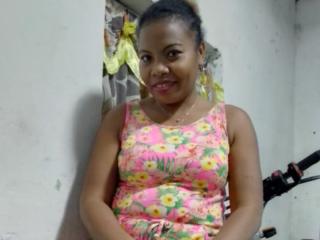 SaraMelody - Live sexe cam - 25836817