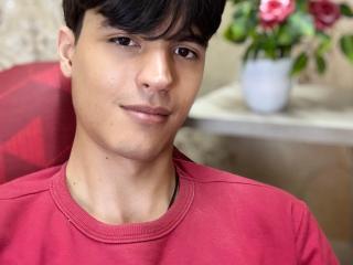 TylerMulber - Live Sex Cam - 25841213