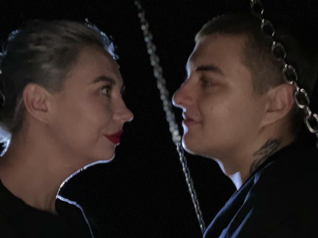 BlondIce - Live Sex Cam - 25842217