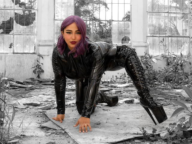 SophiaBlakes - Live porn &amp; sex cam - 25842689