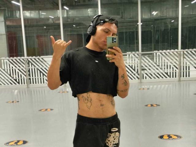 BillyReynols - Sexe cam en vivo - 25843225