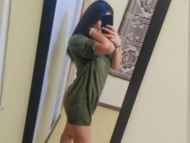 LucieMilner - Live Sex Cam - 25843897