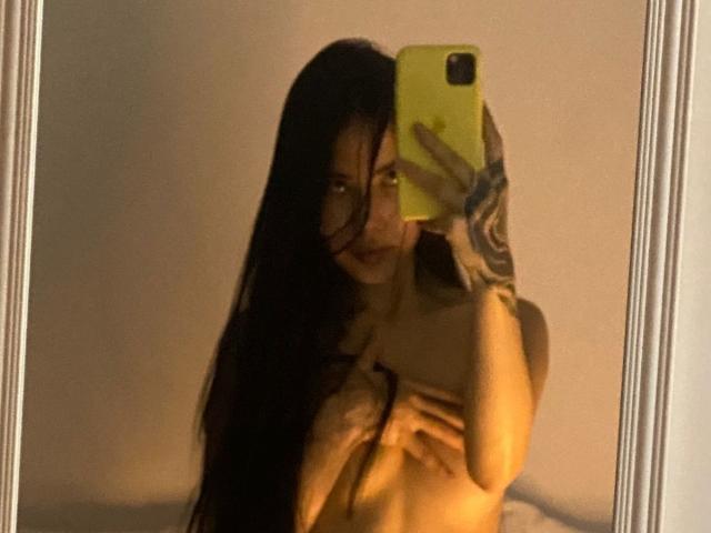 VictoriaLys - Live sex cam - 25844213