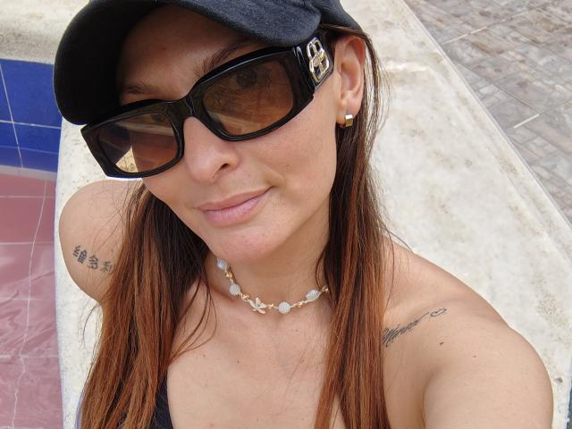 SachaClinford - Live sex cam - 25844649