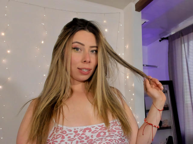 JennyLawry - Live porn &amp; sex cam - 25845977