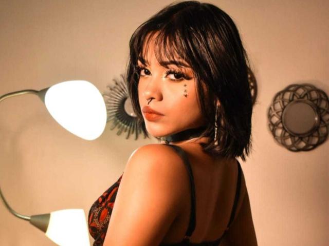 HannaCrow - Live porn &amp; sex cam - 25847513