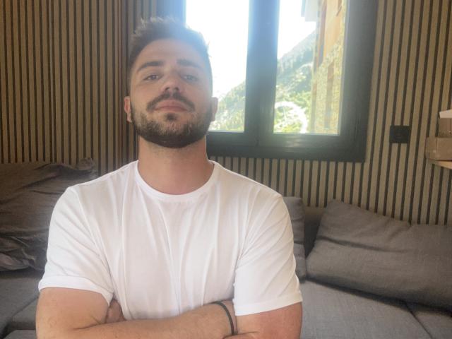 OnlyRoro - Live sexe cam - 25849705