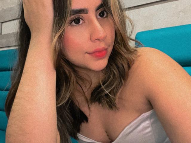 OlivaStellas - Live sex cam - 25852529