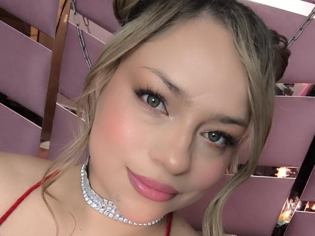 AgathaWalker - Live sex cam - 25855033