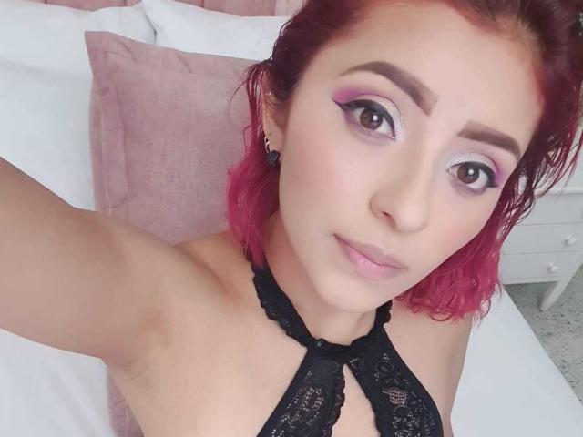 LizBonnet - Live sex cam - 25856785