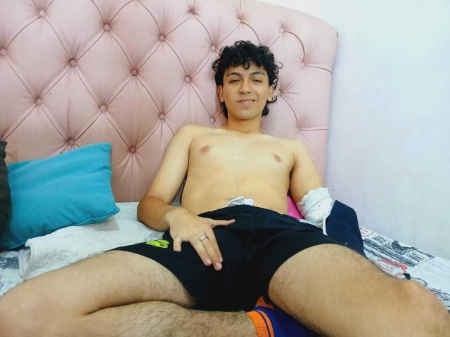 Airlynx - Live porn &amp; sex cam - 25860153