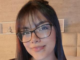 EmilyRobeerts - Live porn &amp; sex cam - 25864645