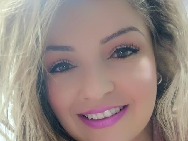 NatalyHami - Live Sex Cam - 25867953