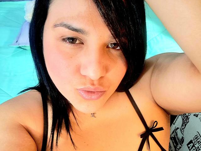 VivianaThomson - Live sexe cam - 25868869