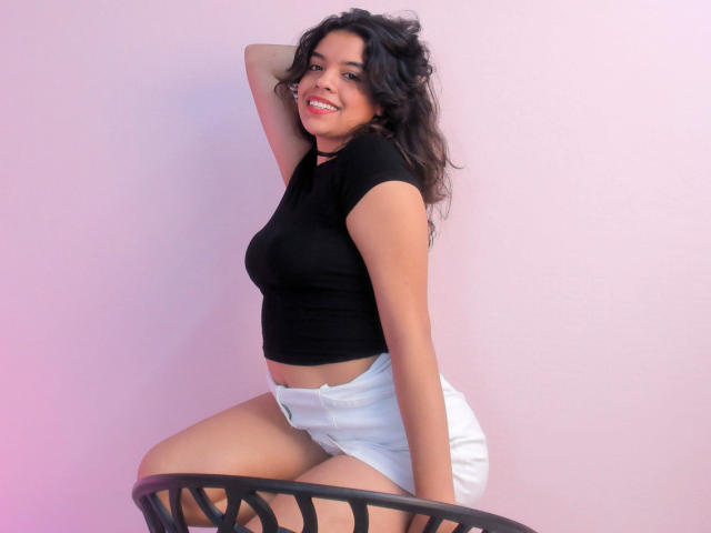 LinaSanttacruz - Porno na żywo i seks kamera - 25869161