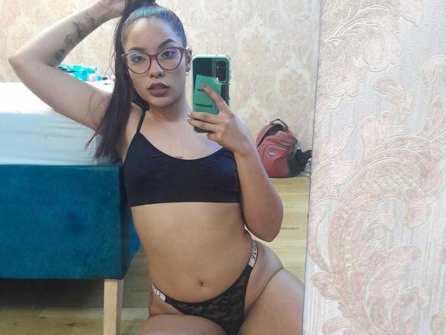LeaKlarck - Live sexe cam - 25869733