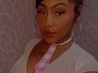 AmberQueeny - Live porn &amp; sex cam - 25870541