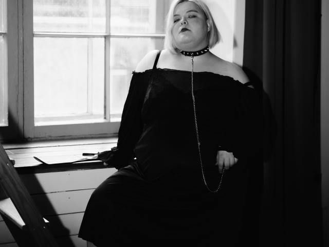 EllaBigBabe - Live porn &amp; sex cam - 25871853