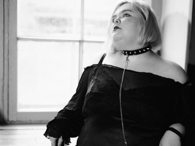 EllaBigBabe - Live sex cam - 25871873