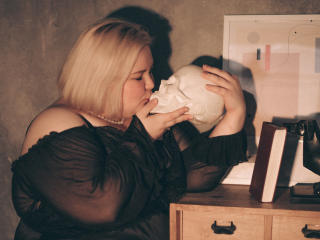 EllaBigBabe - Sexe cam en vivo - 25871905