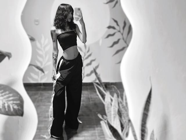 HarleyRoods - Live sexe cam - 25873237