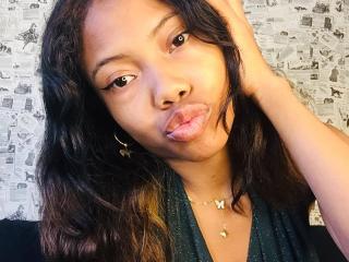 LindaSanchezL - Sexe cam en vivo - 25873541